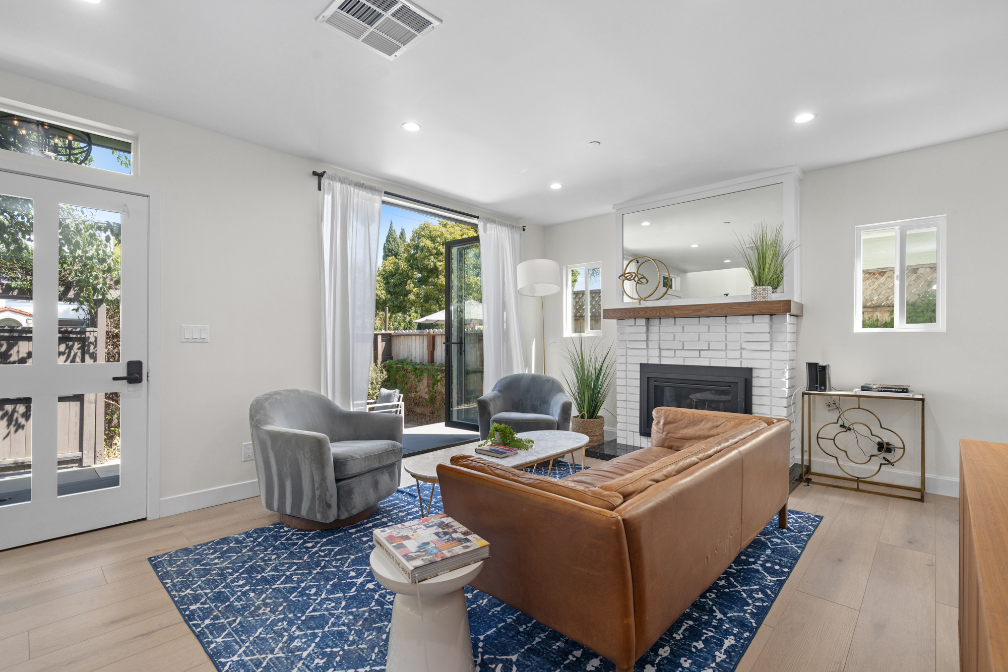 6th Ave Cottage - Venice - California